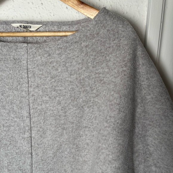 BB Dakota grey oversized sweater top - Small - Picture 3 of 5